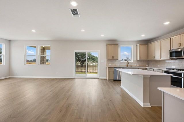 1921 Fannie RD, Georgetown, TX 78633