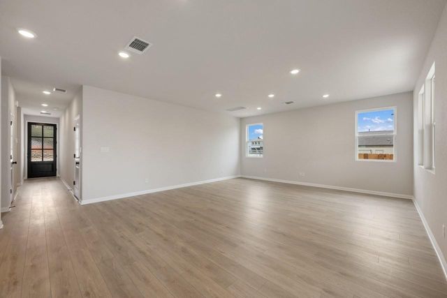 1921 Fannie RD, Georgetown, TX 78633