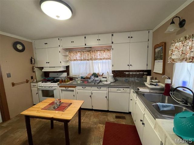 502 Saline Street, Fredericktown, MO 63645