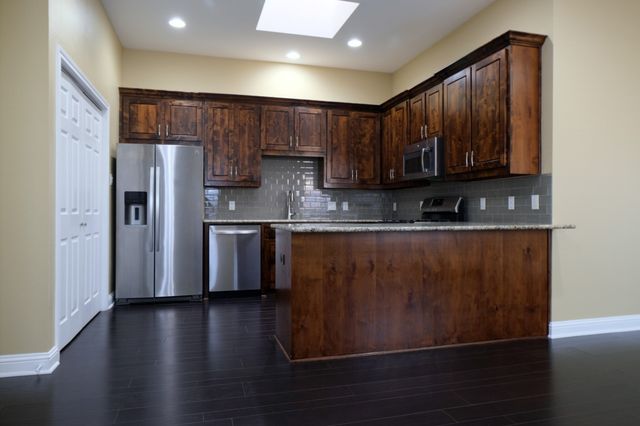 3003 Allister Street, Dallas, TX 75229