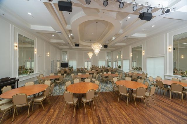 1160 Inverness Dr, St Augustine, FL 32092