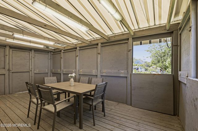 22 Dena Court, Lakewood, NJ 08701