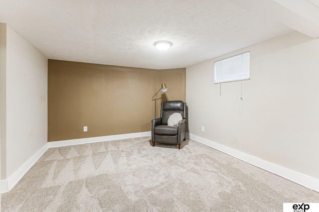 612 Avenue C, Plattsmouth, NE 68048