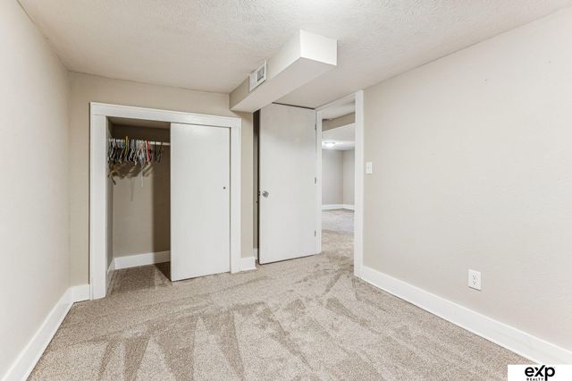 612 Avenue C, Plattsmouth, NE 68048