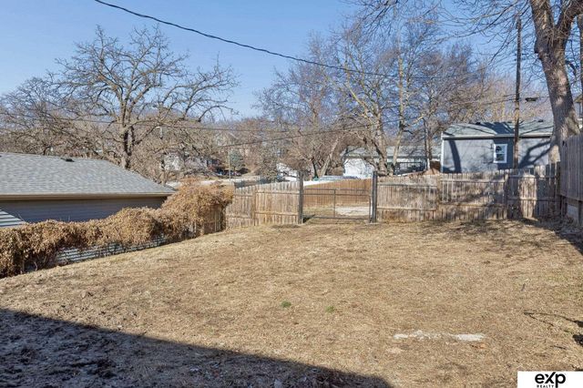 612 Avenue C, Plattsmouth, NE 68048