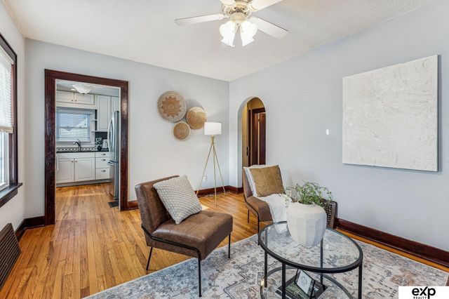 612 Avenue C, Plattsmouth, NE 68048