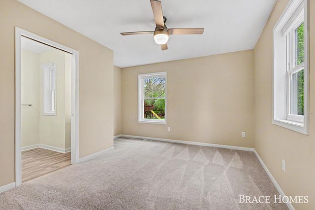 4570 Gascony Drive SE, Grand Rapids, MI 49546