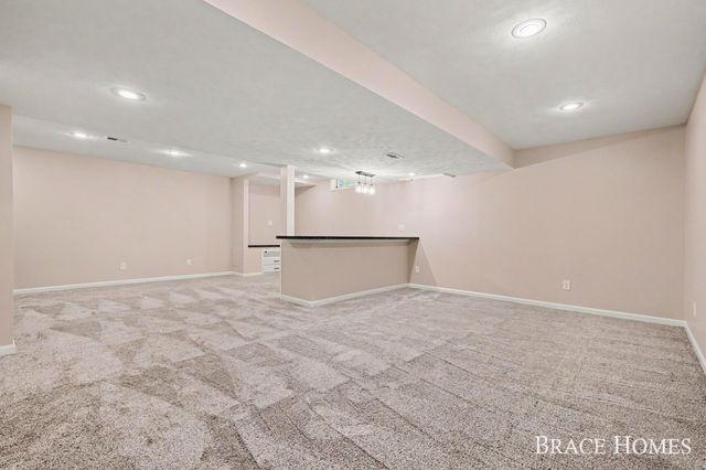 4570 Gascony Drive SE, Grand Rapids, MI 49546