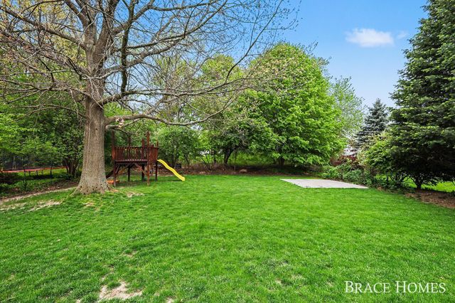 4570 Gascony Drive SE, Grand Rapids, MI 49546