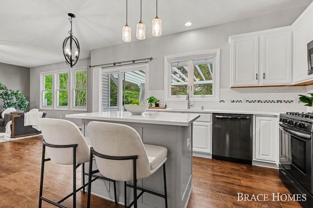 4570 Gascony Drive SE, Grand Rapids, MI 49546