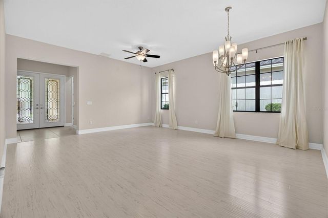 10429 STAPELEY DR, Orlando, FL 32832