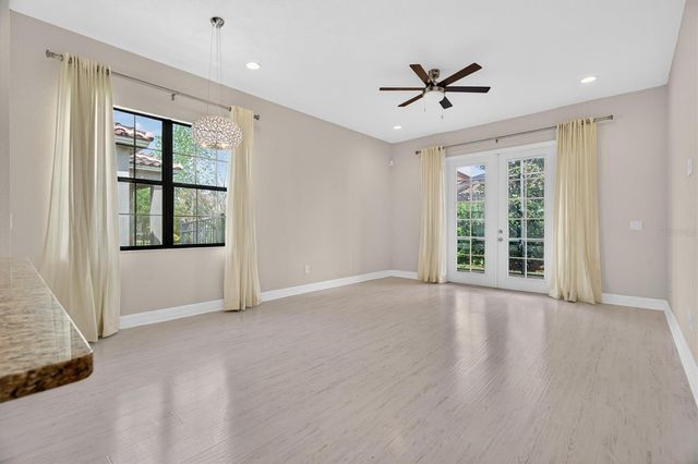 10429 STAPELEY DR, Orlando, FL 32832