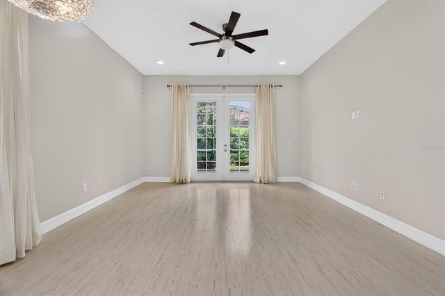 10429 STAPELEY DR, Orlando, FL 32832