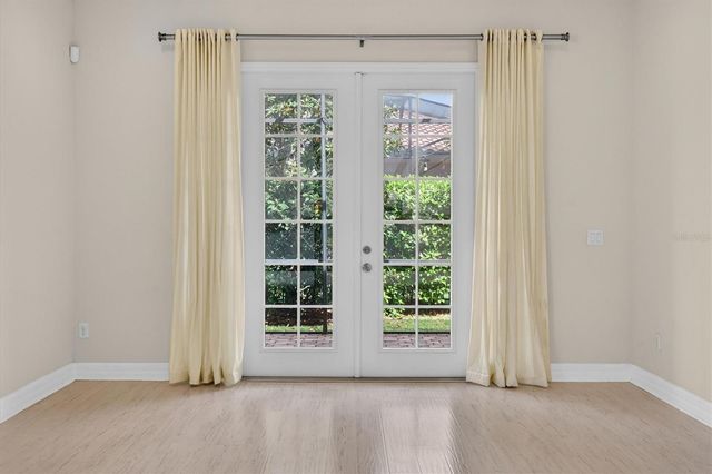 10429 STAPELEY DR, Orlando, FL 32832