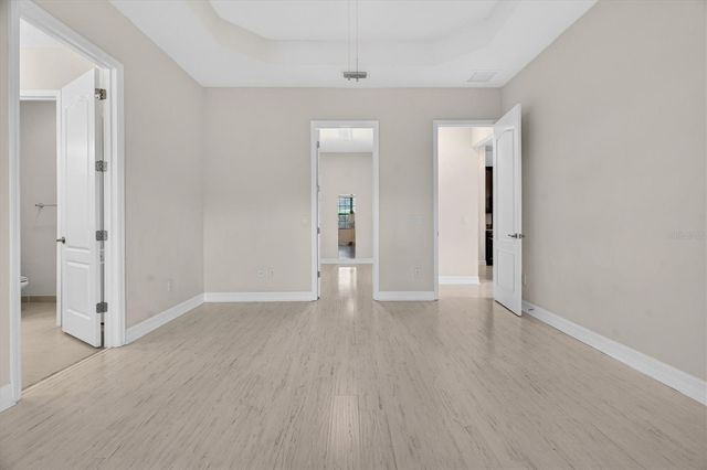 10429 STAPELEY DR, Orlando, FL 32832