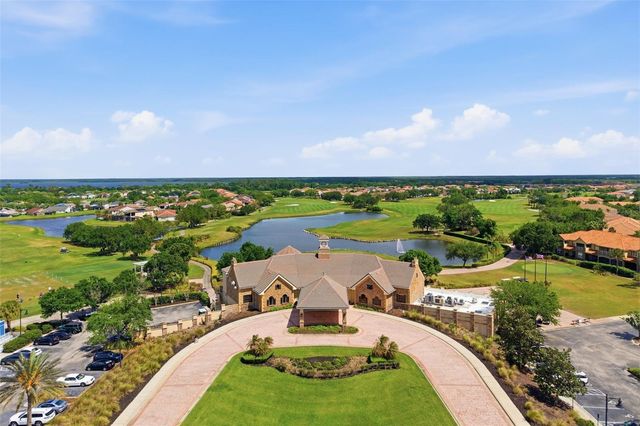 10429 STAPELEY DR, Orlando, FL 32832