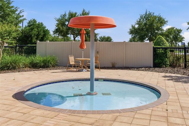 10429 STAPELEY DR, Orlando, FL 32832