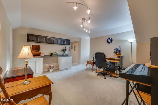 463 Pine Ridge Drive, Afton, TN 37616