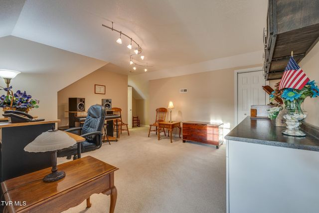 463 Pine Ridge Drive, Afton, TN 37616