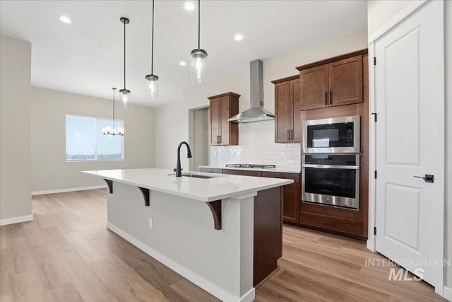 1323 White Cliffs St, Middleton, ID 83644