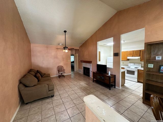 12206 Stoney Spur, San Antonio, TX 78247