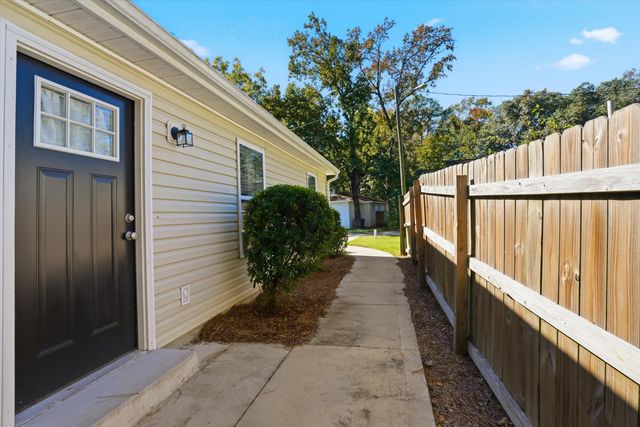 1438 Agatha Street, Charleston, SC 29407
