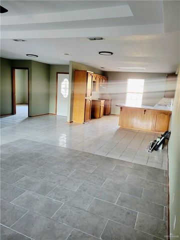 1028 Fairway Drive, Mission, TX 78572