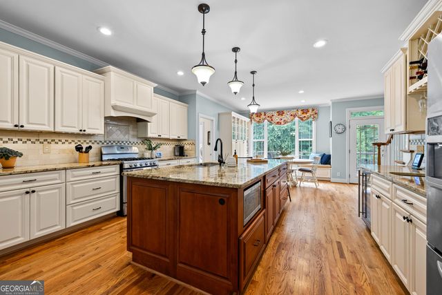 275 Inverness Shores Drive, Fayetteville, GA 30215