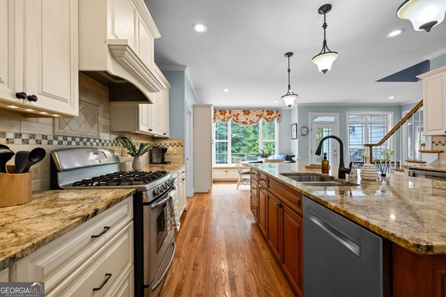 275 Inverness Shores Drive, Fayetteville, GA 30215