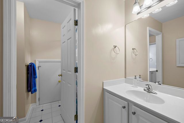 275 Inverness Shores Drive, Fayetteville, GA 30215