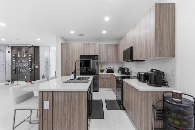 13615 SW 157th Ct, Miami, FL 33196