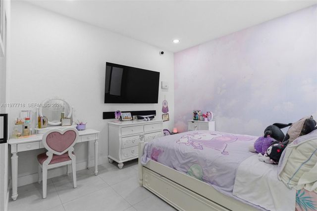 13615 SW 157th Ct, Miami, FL 33196