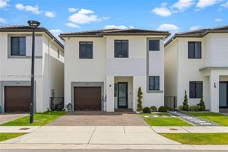 13615 SW 157th Ct, Miami, FL 33196