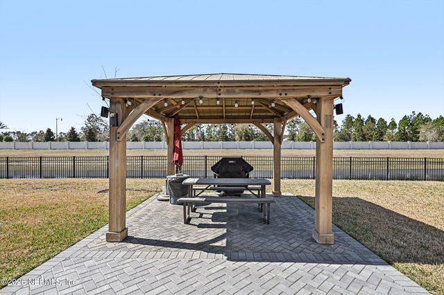 10116 ILLUMINATION Drive, Jacksonville, FL 32256