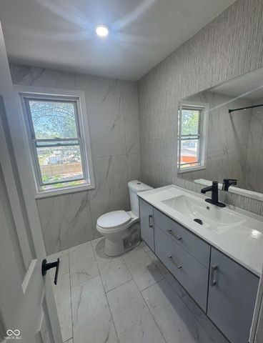629 N Grant Avenue, Indianapolis, IN 46201