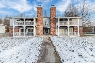 1105 Youngs Road F, Amherst, NY 14221