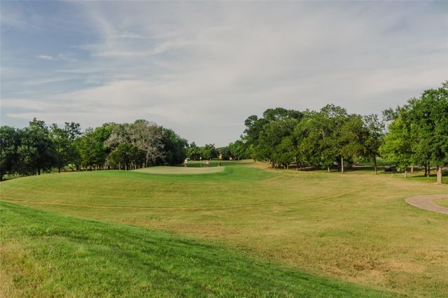 719 Ironwood Drive, Richmond, TX 77406