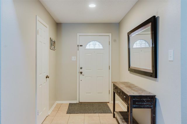 719 Ironwood Drive, Richmond, TX 77406