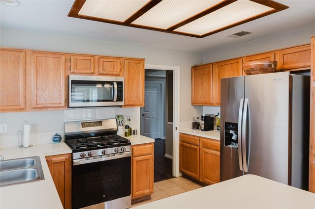 719 Ironwood Drive, Richmond, TX 77406