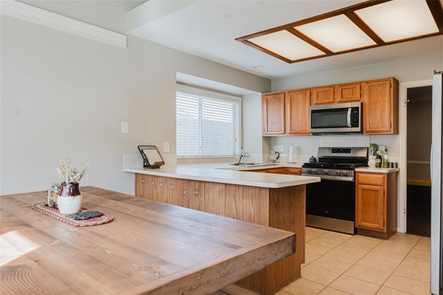 719 Ironwood Drive, Richmond, TX 77406