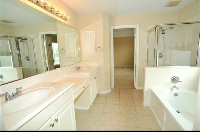 1030 Walnut Pointe, League City, TX 77573