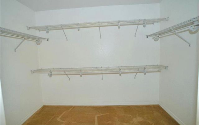 1030 Walnut Pointe, League City, TX 77573