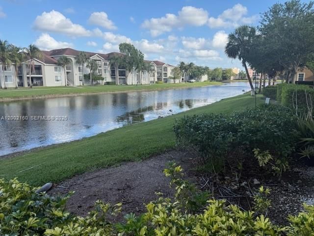 8070 N Nob Hill Rd 205, Tamarac, FL 33321