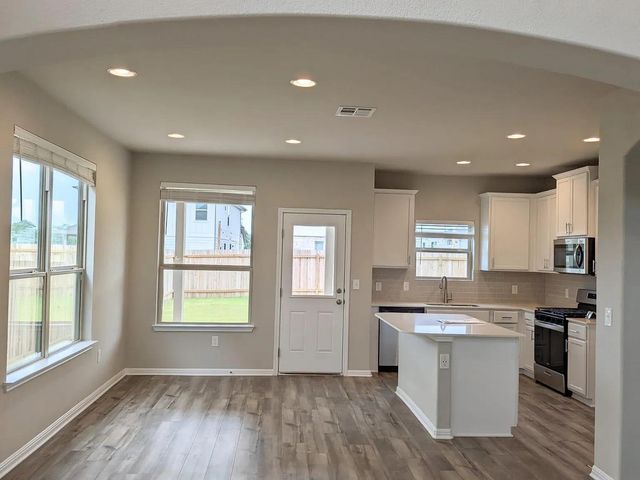 112 Manassas DR, Leander, TX 78641