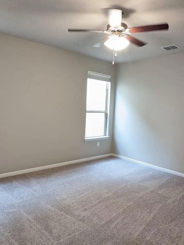 112 Manassas DR, Leander, TX 78641