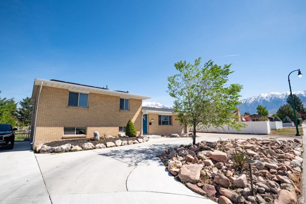 724 W CENTER ST, Orem, UT 84057