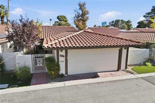 2117 Plaza De La Candela, Las Vegas, NV 89102