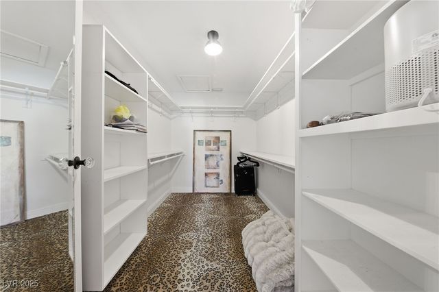 2117 Plaza De La Candela, Las Vegas, NV 89102