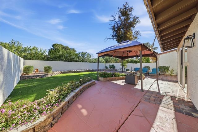 2117 Plaza De La Candela, Las Vegas, NV 89102