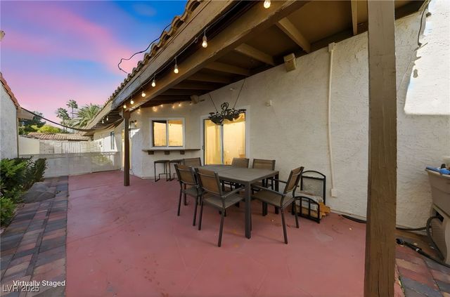 2117 Plaza De La Candela, Las Vegas, NV 89102